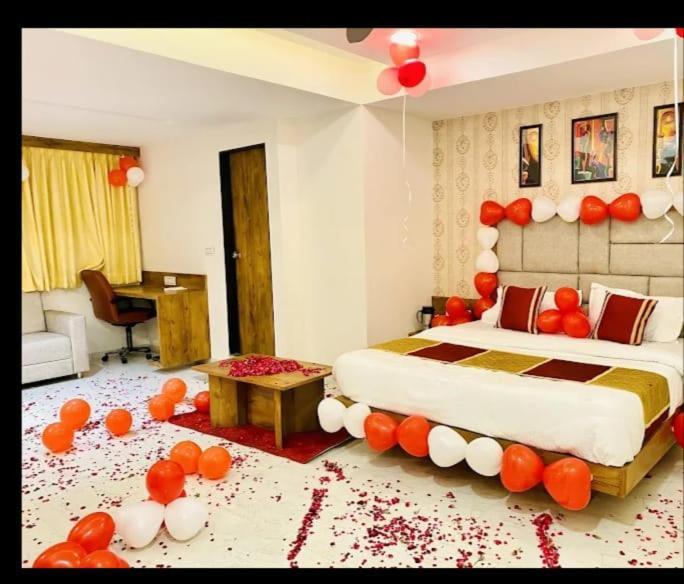 Hotel Legrand.Inn Ahmedabad Exterior foto