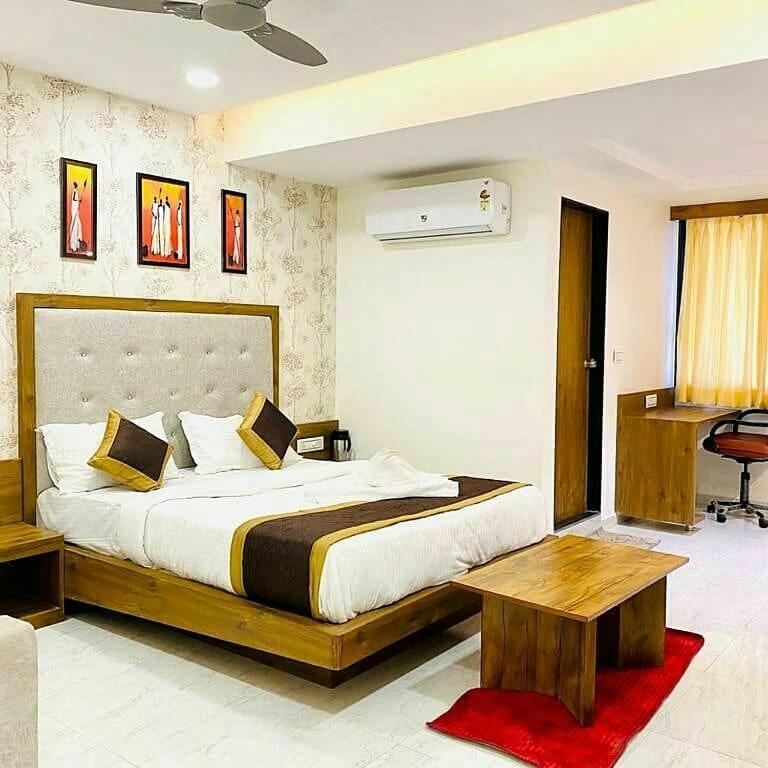 Hotel Legrand.Inn Ahmedabad Exterior foto