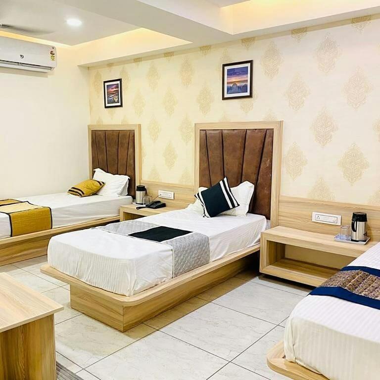 Hotel Legrand.Inn Ahmedabad Exterior foto