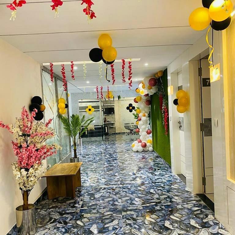 Hotel Legrand.Inn Ahmedabad Exterior foto